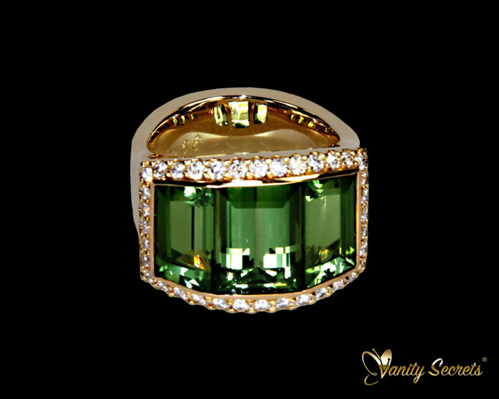 Vanity Secrets London Ring Green Tourmaline